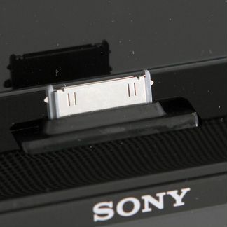 Док-станция с акустикой Sony ICF-DS15IP