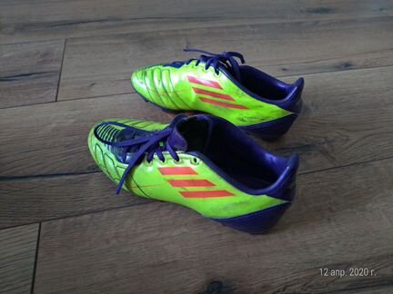 Бутсы футбольные Adidas