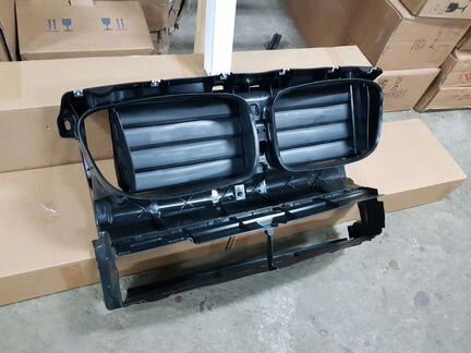 Воздуховод BMW F10 Передняя панель Телевизор