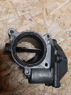 Дроссельная заслонка Volkswagen Touareg 7L