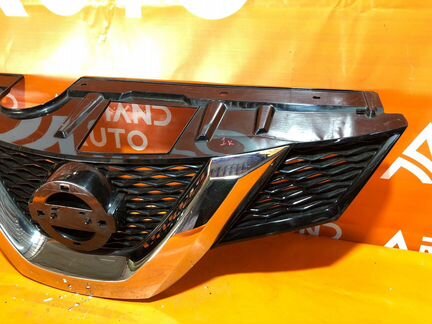 Решетка радиатора Nissan X-Trail 3 T32 2013-2019