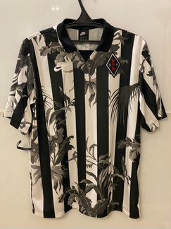 Футболка Nike NSW