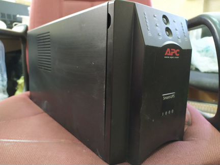 Ибп APC SmartUps 1000
