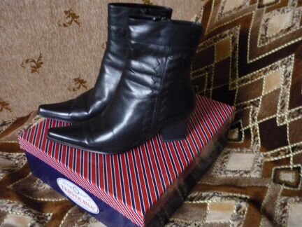 Женские полусапожки