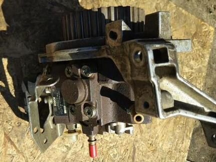 Насос тнвд на Citroen C4 I 2008г