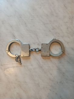 Наручники брс оцинкованные