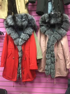 Парка с капюшоном