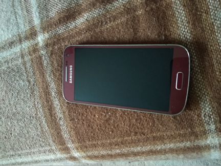 Телефон samsung Galaxy S4 mini