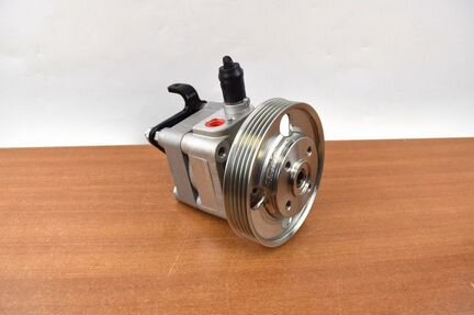 Насос гур Вольво V70, S80, XC70, XC60 1469028