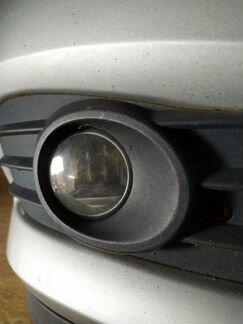 Фара противотуманная передняя правая Opel Astra H