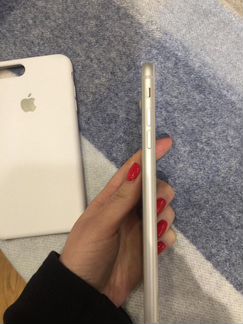 iPhone 8 plus белый 64