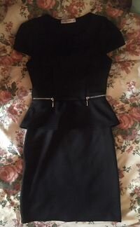 Черное платье