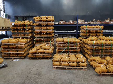 Каток опорный Caterpillar CAT318BL 163-4143