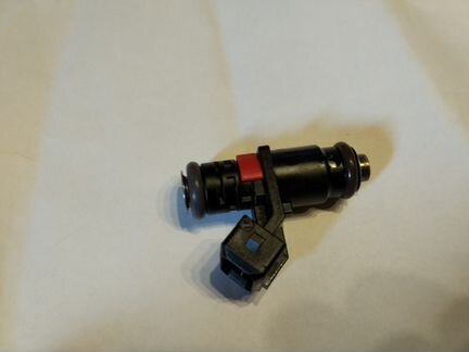 Форсунка топливная мотор F4R