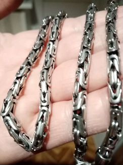 Цепь с славянские оберегом