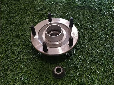 Ступица задняя Форд Транзит 00-06г