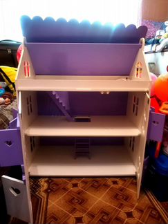 Домик кукольный