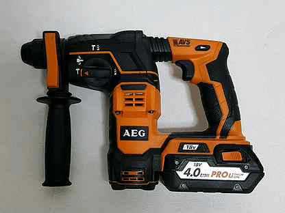 Шуруповерт aeg bs 18c3bl. Перфоратор аккумуляторный,aeg bbh 18li-402c 443457. Bss 622. Пурповой аег сколько стоит. Aeg bsb 18cbl li-402c 4935448463.