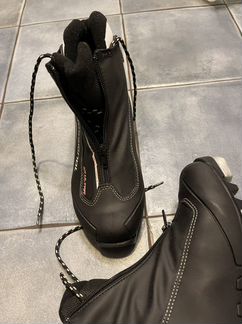 Лыжные ботинки rossignol