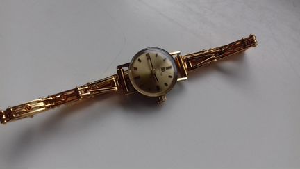 Tissot дамские часы позолота браслет коробка 1965