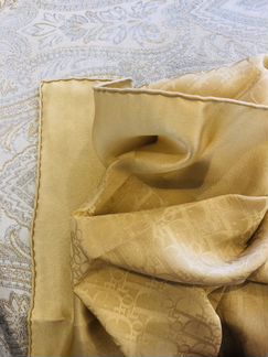 Платок шелковый Christian Dior