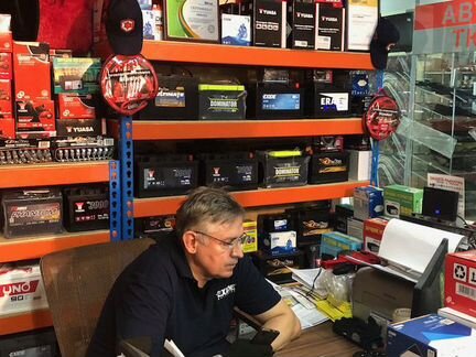 Аккумулятор автомобильный Tornado 100Ач обрат. пол