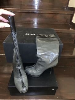 Сапоги Saint Laurent Tribute