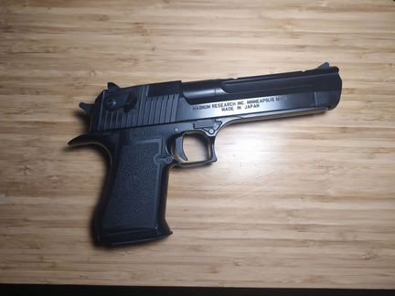Страйкбольный пистолет Desert Eagle от Tokyo Marui