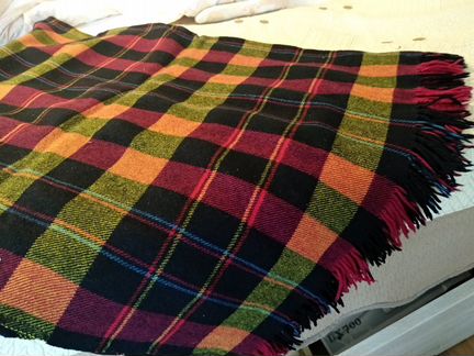 Плед шерстяной