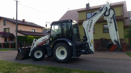 Стёкла дверные на Terex TLB 840