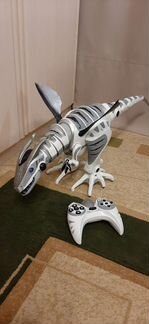 Интерактивная игрушка робот WowWee Roboraptor