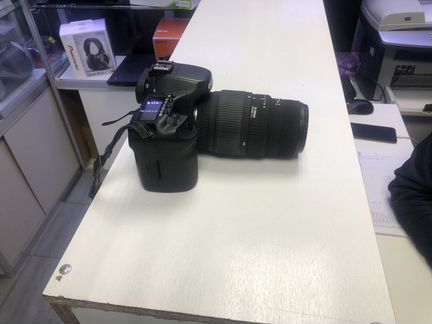 Canon EOS 50D с объективом