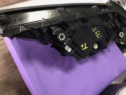 Bmw G30 рестайлинг Правая фара ксенон / бмв