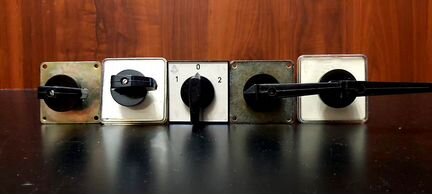 Переключатели кулачковые и пакетные