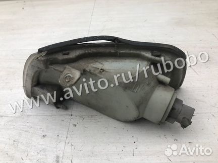 Поворотник правый Mitsubishi Mirage 5 4G15 1998