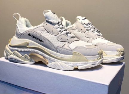 Кроссовки balenciaga triple-s s.gomma white