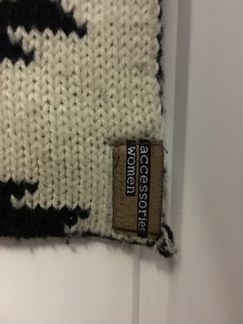 Черно-белый шарф Accessoires