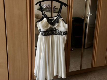 Платье на новый год S белое