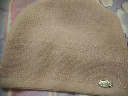 Новая женская шапка