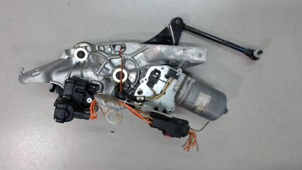 Электропривод крышки багажника (механизм) Chrysler