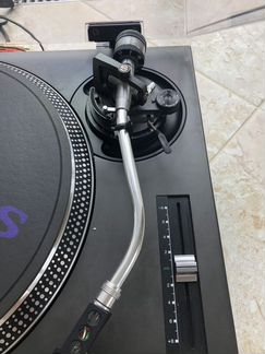 Technics SL-1200 mk3