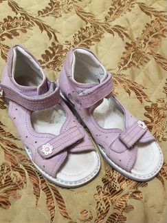 Продам босоножки Rabbit 32 размер