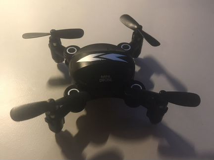 Квадрокоптер с камерой