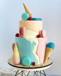 Торты на заказ, сладкий стол