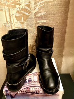 Женские сапоги