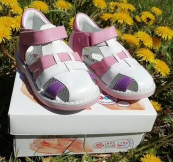 Босоножки новые кожаные Турция размер 22,24,25