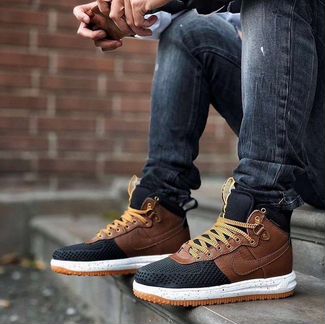 Кроссовки Nike Air Lunar Force 1