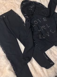 Спортивный костюм