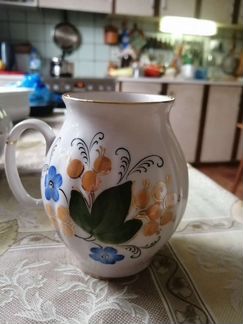 Молочник Дулево. Авторская роспись М.Саломасова