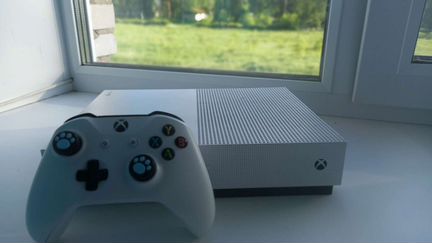 Xbox One s 1tb